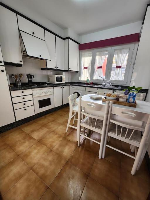 Duplex Rua Sol - Netflix Apartman Laxe Kültér fotó